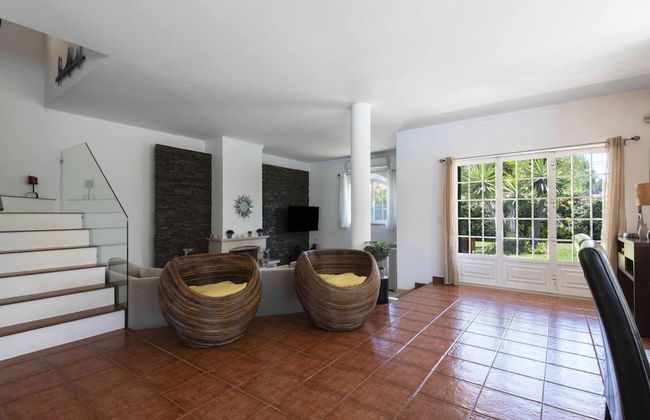 Sesimbra Stylish Villa by Homing - Photo 61