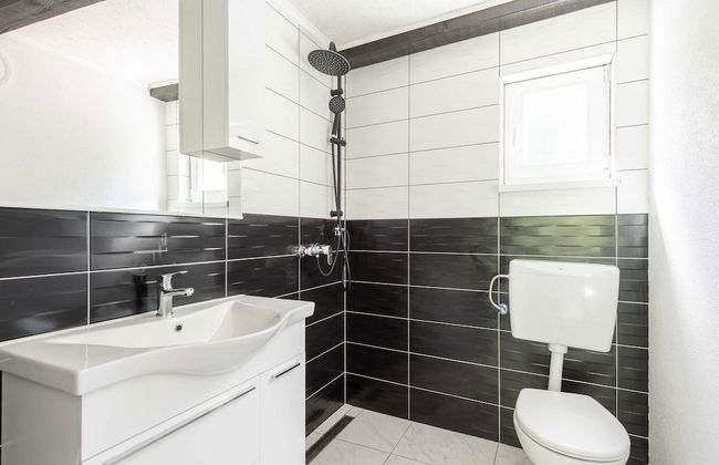 Soothing Holiday Home in Starigrad near Sea - Foto 10