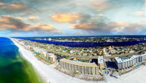 Spacious Home Minutes to the Beach - Foto 4