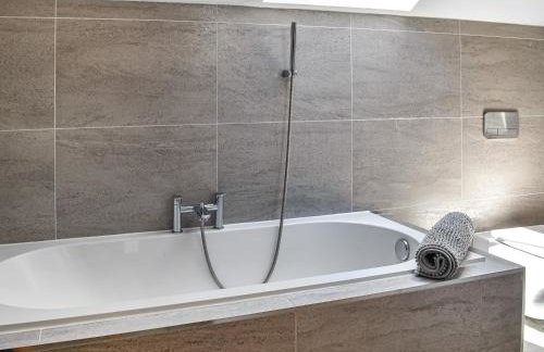 St Mildred's Church - Foto 17