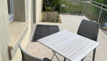 Unique and quiet house with beautiful terrace - Foto 4