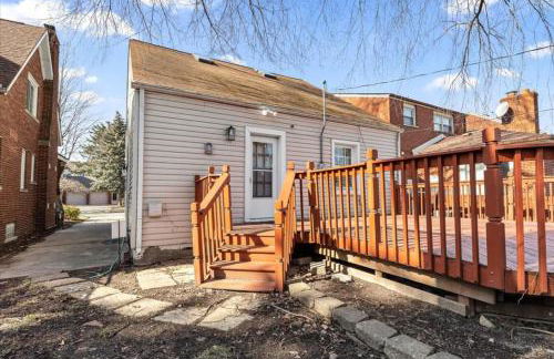 4 Bedroom 2 Bath Middle of it all Sleeps 8 - Foto 4