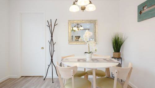 Charming Sonoma Cottage 2BD and 2BA Close to Plaza - Foto 4