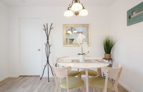 Charming Sonoma Cottage 2BD and 2BA Close to Plaza - Foto 4