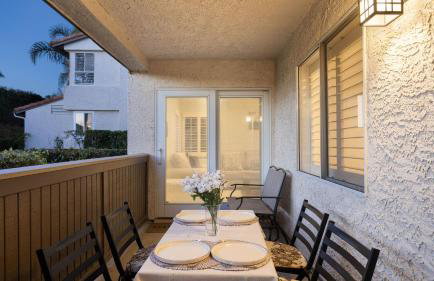 Walk to Beach Pool Hot Tub Private Patio Parking Seabreeze Retreat - Foto 27