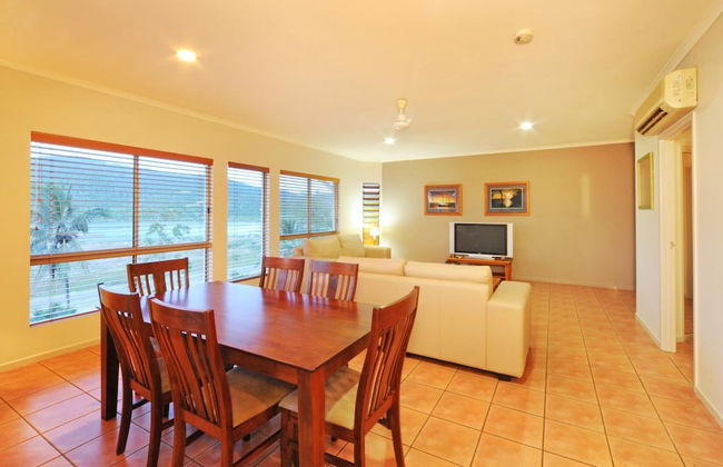 at Boathaven Bay Holiday Apartments - Foto 17