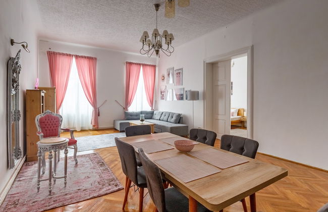 Mira Central Residence - Photo 33