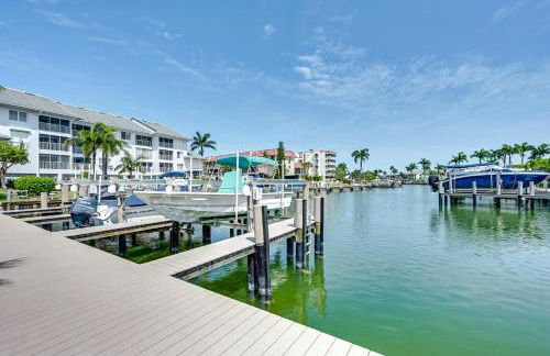 Waterfront Marco Island Condo Less Than quarter Mi to Beach! - Foto 1