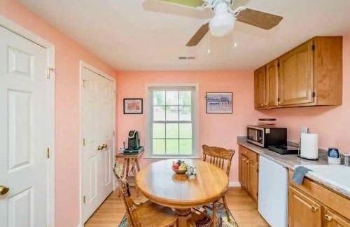 New Kid in Town - King Bed & Sofa Bed - Sleeps 2-4 - Foto 4