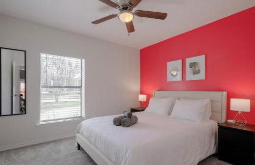 Vibrant Spacious Home w Private Pool and Jacuzzi - Foto 30