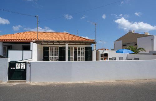 Casa da Palmeira by an island apart - Foto 16