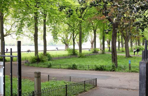 Large Putney Oasis 3-Bed with Garden & Parking - Foto 4