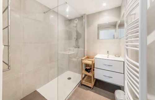 La Marinière - Terrasse et parking, proche plage - Foto 14