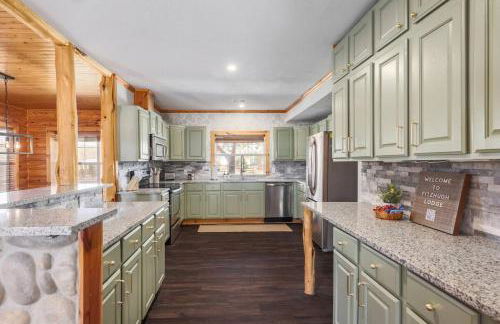 Fitzhugh Lodge - Pool, Poker, Pickleball, Sleeps 16 - Foto 8