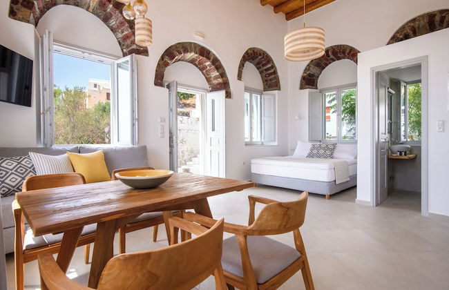 Castle Mansions - Photo 1