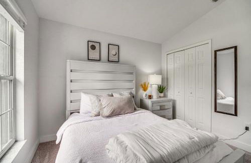 Private Yard and Patio Central Sebastian Home! - Foto 20