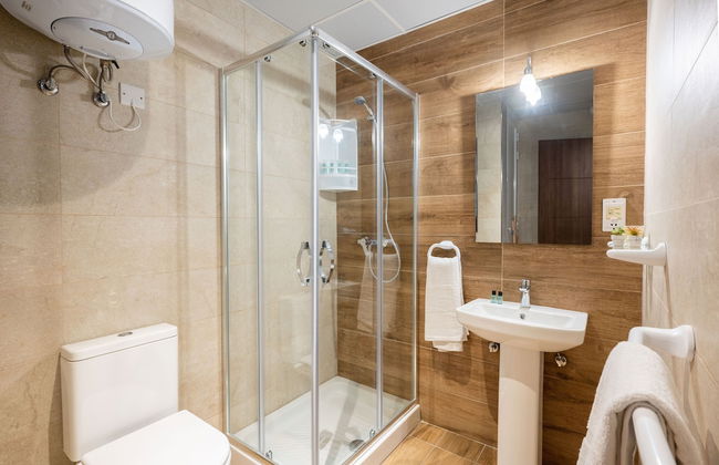 Islet Seafront Family Apartment - Foto 32