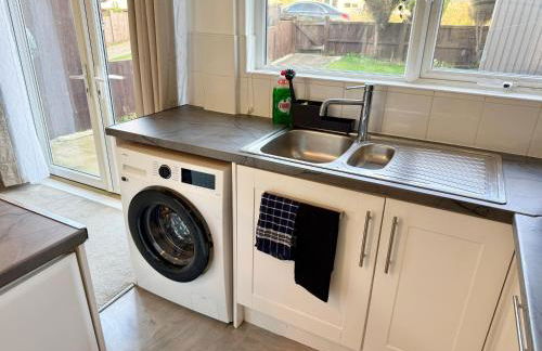 3 bedroom house with free parking - Foto 19