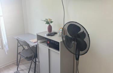 Studio lumineux avec WiFi gratuit Centre Antony, accès rapide Paris & Orly - Foto 2