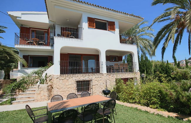 Only 100m to the Beach! Spacious Villa With Private Pool - 12 People - Foto 33