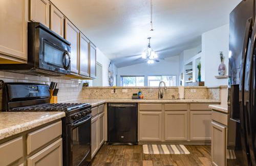 Sun-Kissed Gem - Pool Heater Golf Green AZ Room - Foto 13