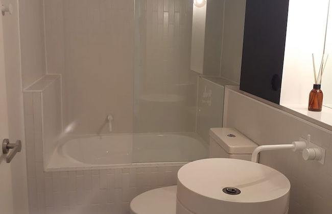 Top Floor Stunning Views - Foto 15