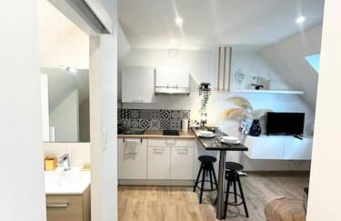 Charmant studio hyper centre - Foto 12