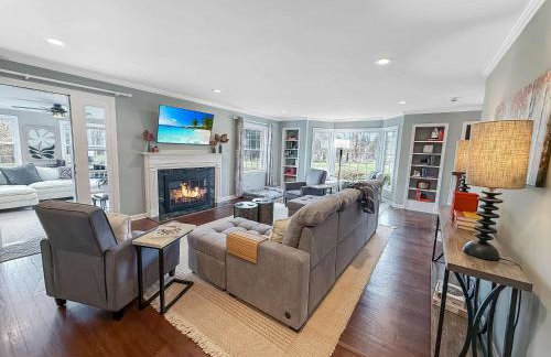 Hot Tub Fenced Yard Perfect Family Retreat Near Chagrin Falls - Foto 3