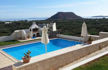 Elia Studios - Photo 1