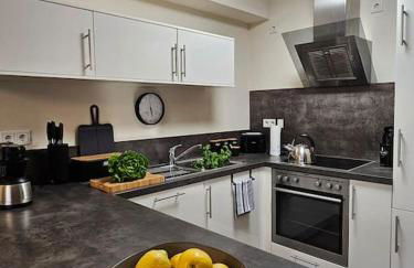 Elegant Apartment with Direct River View, Balcony and Parking in Bernkastel-Kues - Photo 28