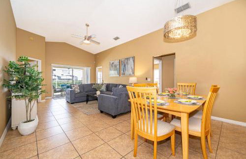 Family-Friendly 5-Bedroom Home With Pool Near Disney - Foto 16