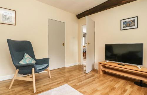 Grange House - Photo 11