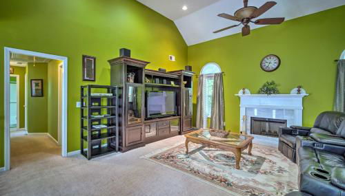 Spacious Acworth Home with Deck about 1 Mi to Lake - Foto 5