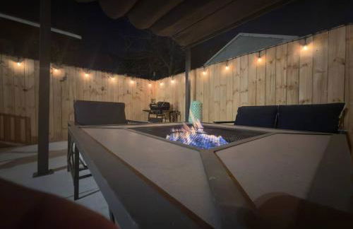Luxe Haven, Pergola, FirePit NearCasinos, Sleeps8 - Foto 17