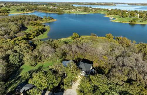 Lakefront Oasis King BDGame RoomLake Access - Foto 2