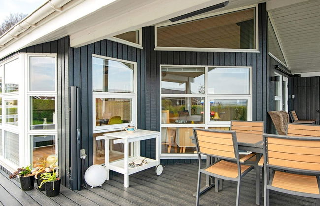 6 Person Holiday Home in Bjert - Foto 18