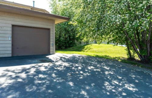 Moose Meadows- Near the airport, centrally located - Foto 24
