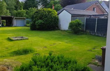 Haus 2 Etagen Garten 1 Badezimmer,1 Gäste Wc 200 Qm 5 Betten Gehoben mit Garten - Foto 8