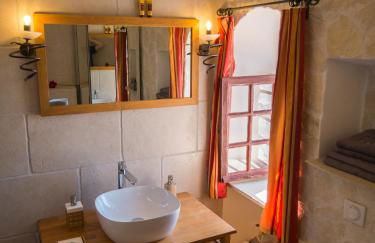 Eze Monaco middle of old town of Eze Vieux Village Romantic Hideaway with spectacular sea view - Foto 10