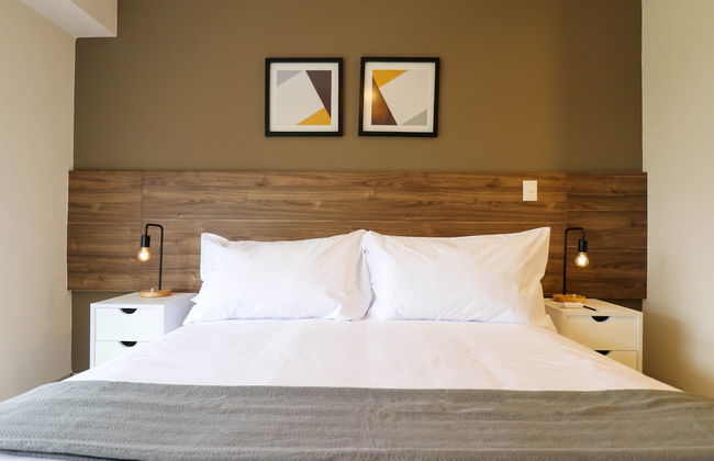 w Majestic 2BR w Modern Balcony in Miraflores - Photo 21