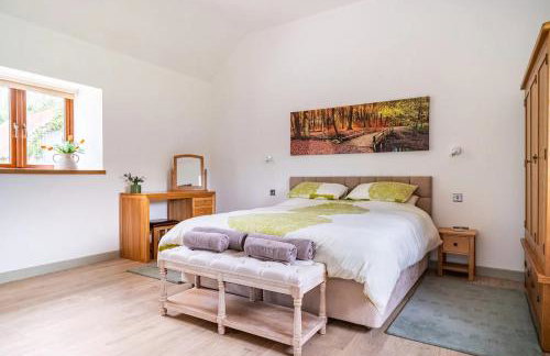 The Barn at Burfords with wood fired hot tub - Foto 6