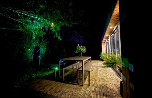 Sunridge Fishing Lodge with Hot Tub & Giant Cinema - Foto 34