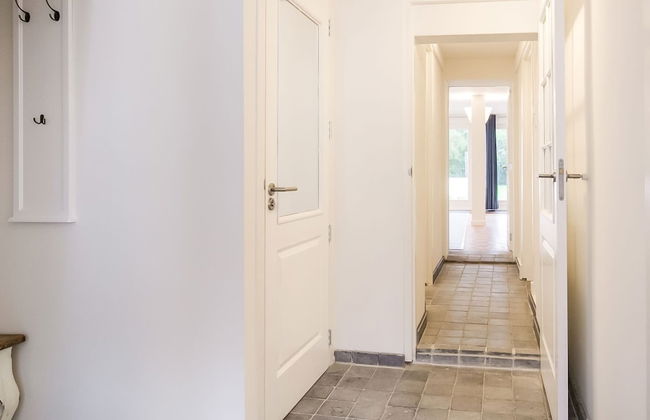 Modern Holiday Home in Groede With a Terrace - Photo 21