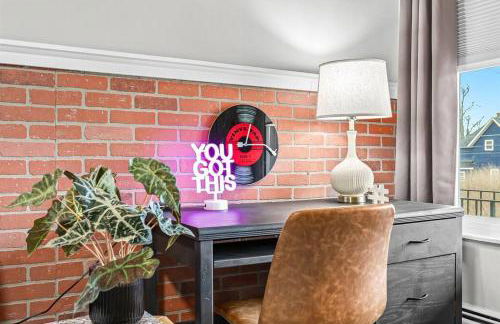 Luxury King Suite - Newly Renovated in Mt. Clemens - Foto 5