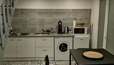 Maison Diana à 400 mètres à pieds de l'aéroport - Foto 2