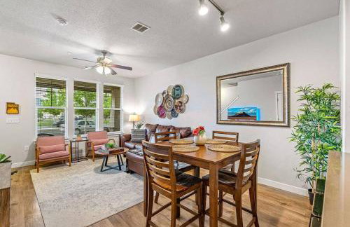 Spacious 2-Story, Pet&Fam Friendly, WFH, Gym&Pool - Foto 38