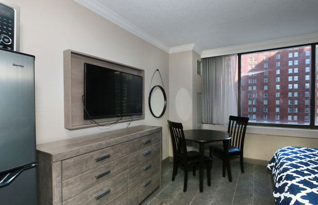 Chase at Baltimore Harbor - Foto 8