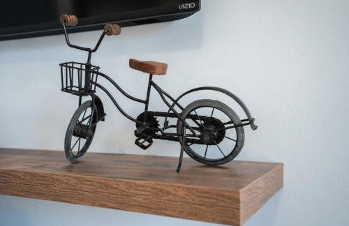 Three BR near MetLife - Pet Friendly with Parking - Foto 13