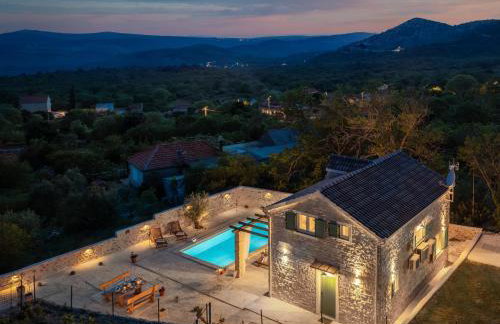 Villa Cavalleria Rusticana with heated pool and vineyard - Photo 4