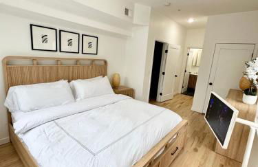 The Signature Modern Flat - Photo 7